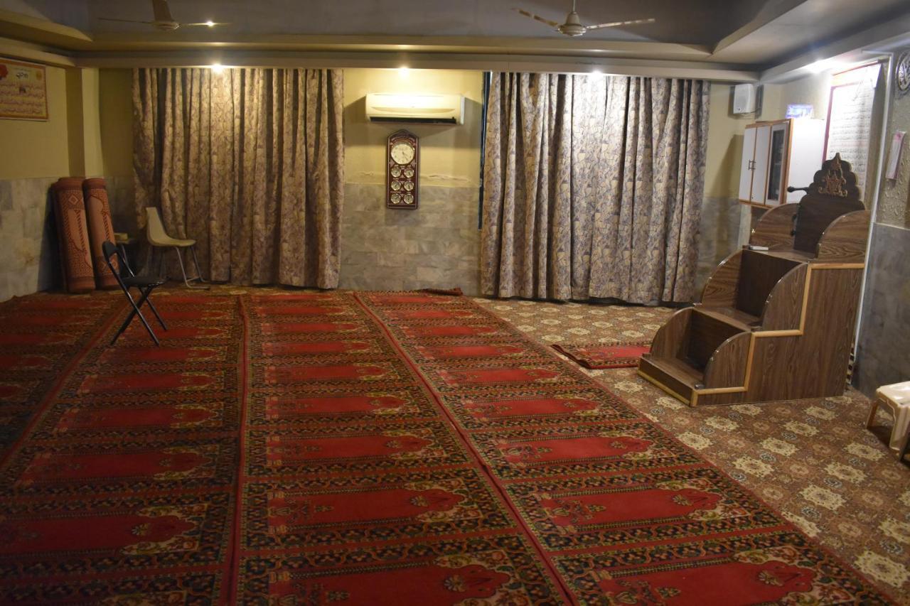 Hotel Royal Palace Rawalpindi Bagian luar foto
